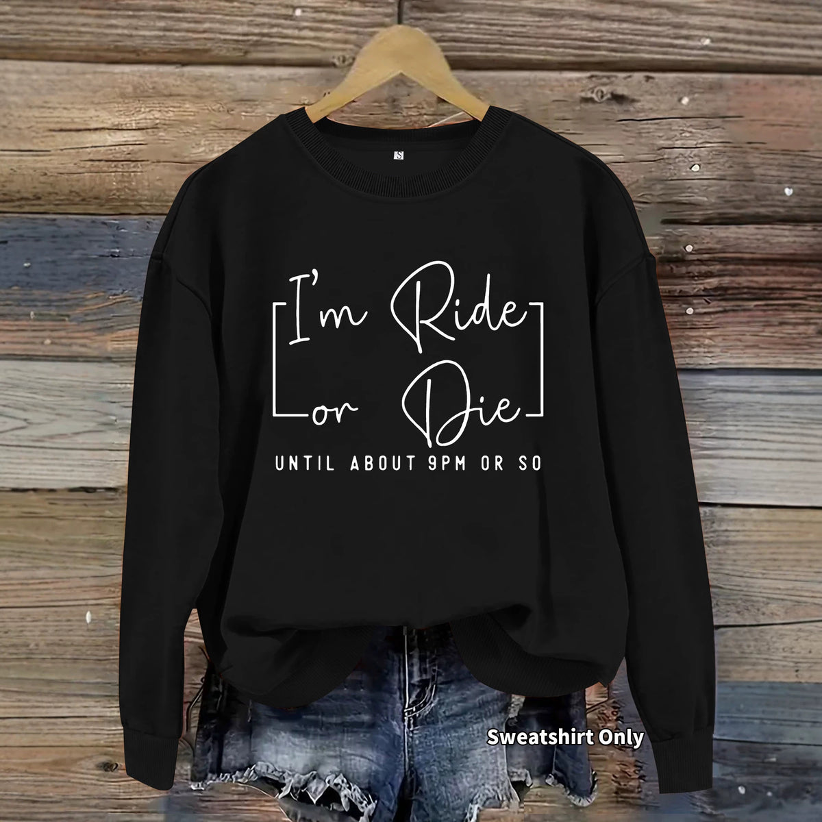 Letter pattern printed round neck fleece hoodie